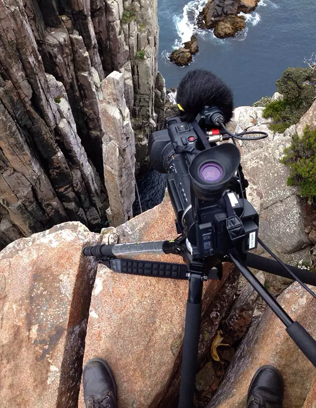 AG-HPX250EN-Panasonic-Broadcast-ROCK-CLIMBING-hero