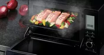 Panasonic steam combination microwave oven cooks fresh food in a flash | NN-DS596B