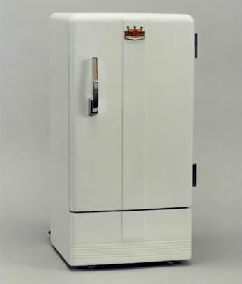 panasonic first refrigerator