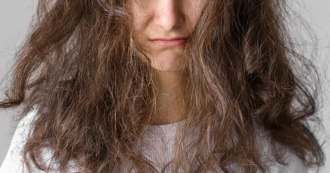 How to not shop damage hair when straightening